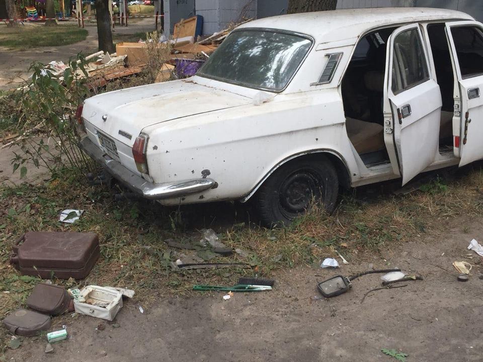Взрыв авто с детьми в Киеве: полиция нашла владельца машины и выяснила, кто он такой
