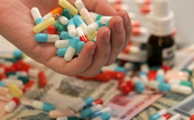 В Украине запретили популярное лекарство от боли