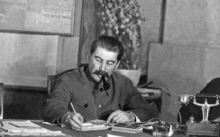 Любовницы Сталина: кем были женщины самого беспощадного диктатора