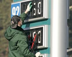 Трамп требует от ОПЕК «незамедлительного» снижения цены на бензин
