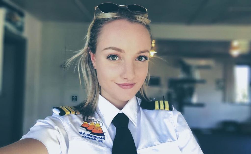 20-летняя девушка-пилот покоряет Instagram красивыми пейзажами и не только
