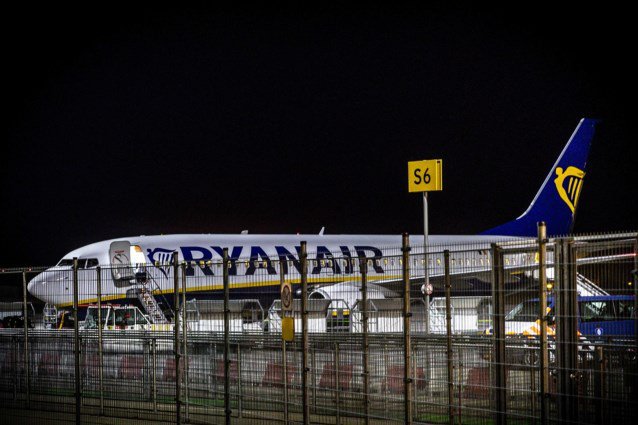 В Нидерландах из-за угрозы взрыва эвакуировали пассажирский самолет