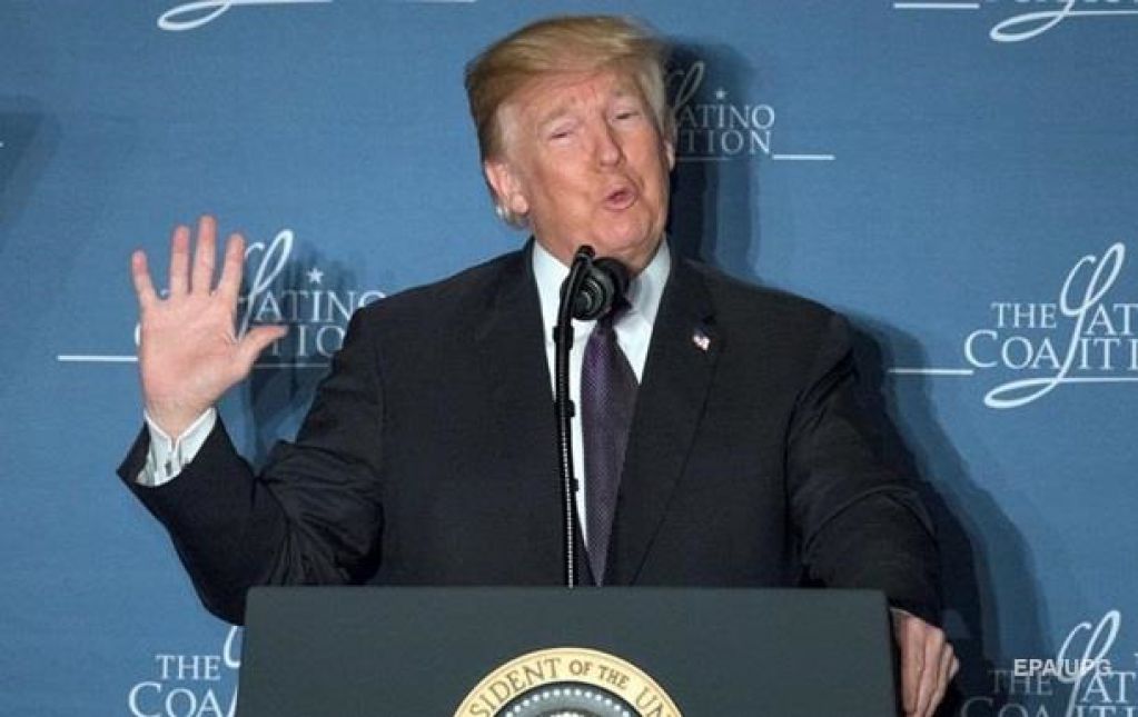 На Трампа подал в суд его же водитель