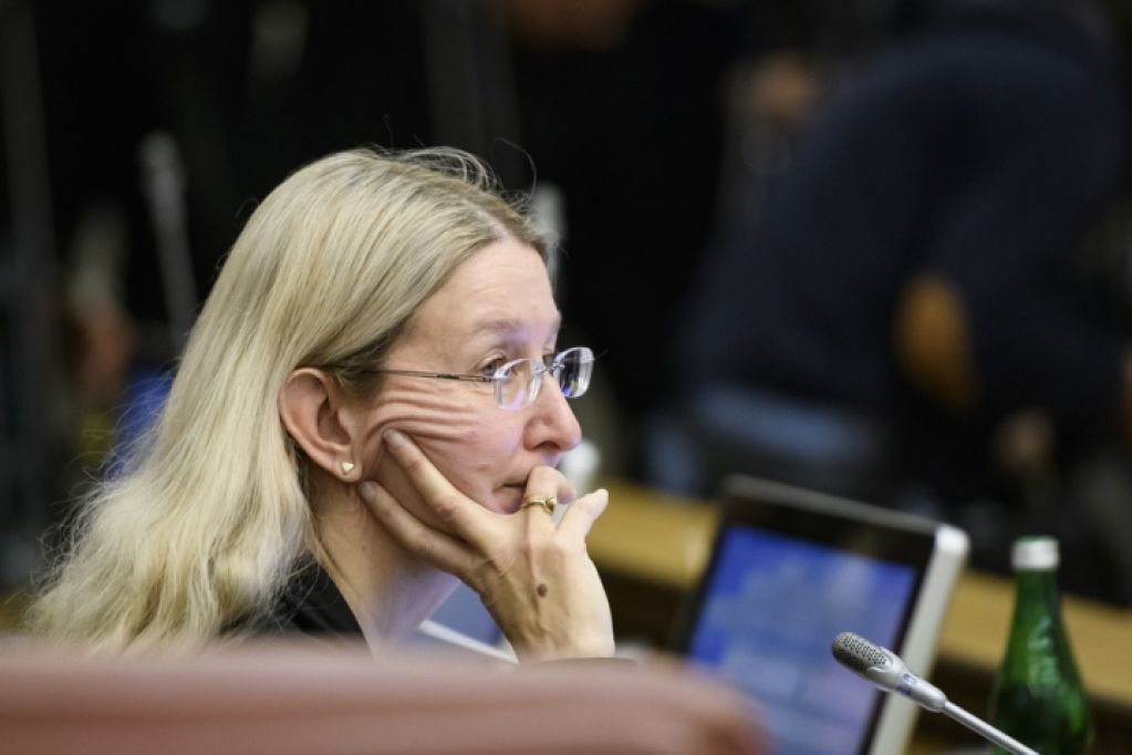 Супрун взялась за смартфоны: вот о чем следует знать украинцам