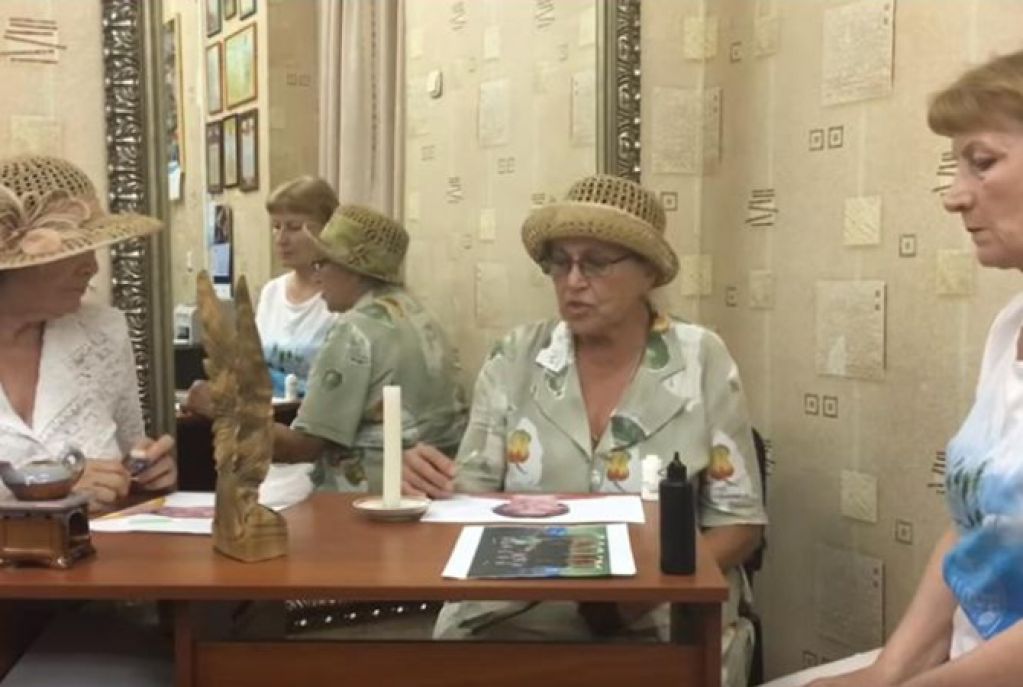 Российские "бабки" показали, как наводили порчу на сборную Хорватии. ВИДЕО