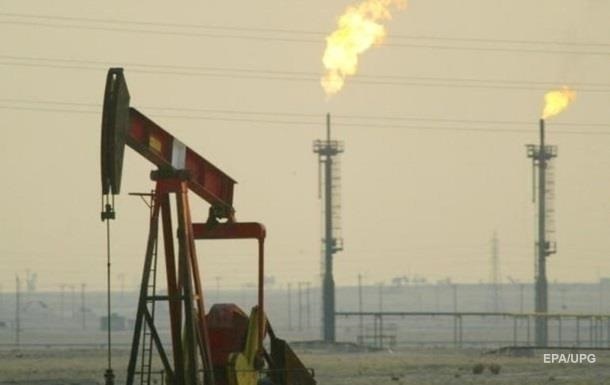 Мировые цены на нефть падают из-за Саудовской Аравии и США