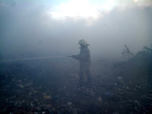 Пожар на Полтавщине: огнем объята местная свалка