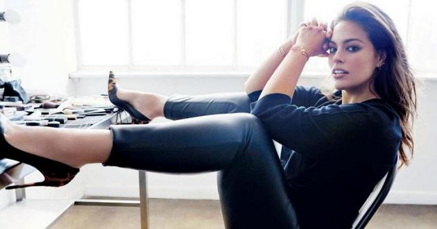Жир, целлюлит и висящие складки: Эшли Грэм показала себя без фотошопа