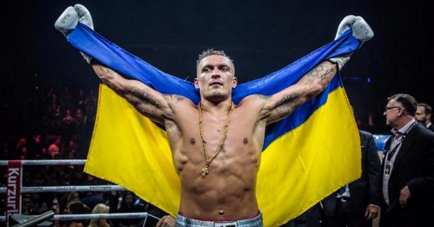 Усик впервые после победы над Гассиевым обратился к украинцам: трогательное ВИДЕО