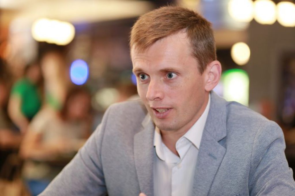 Руслан Бортник: Порошенко хочет быть диктатором, как Путин. Но не может из-за низких рейтингов