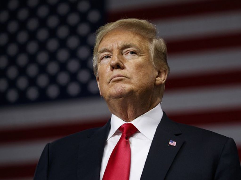 Мюллер намерен вызвать Трампа на допрос из-за препятствия расследованию
