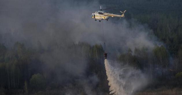 Рев машин всю ночь и вертолеты: ФОТО страшного пожара в Крыму