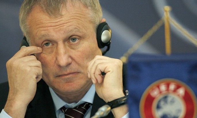 От  Путина требуют не допустить увольнения Суркиса из УЕФА 