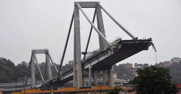 На волоске от гибели: звездный футболист оказался на мосту в Генуе за минуты до обрушения