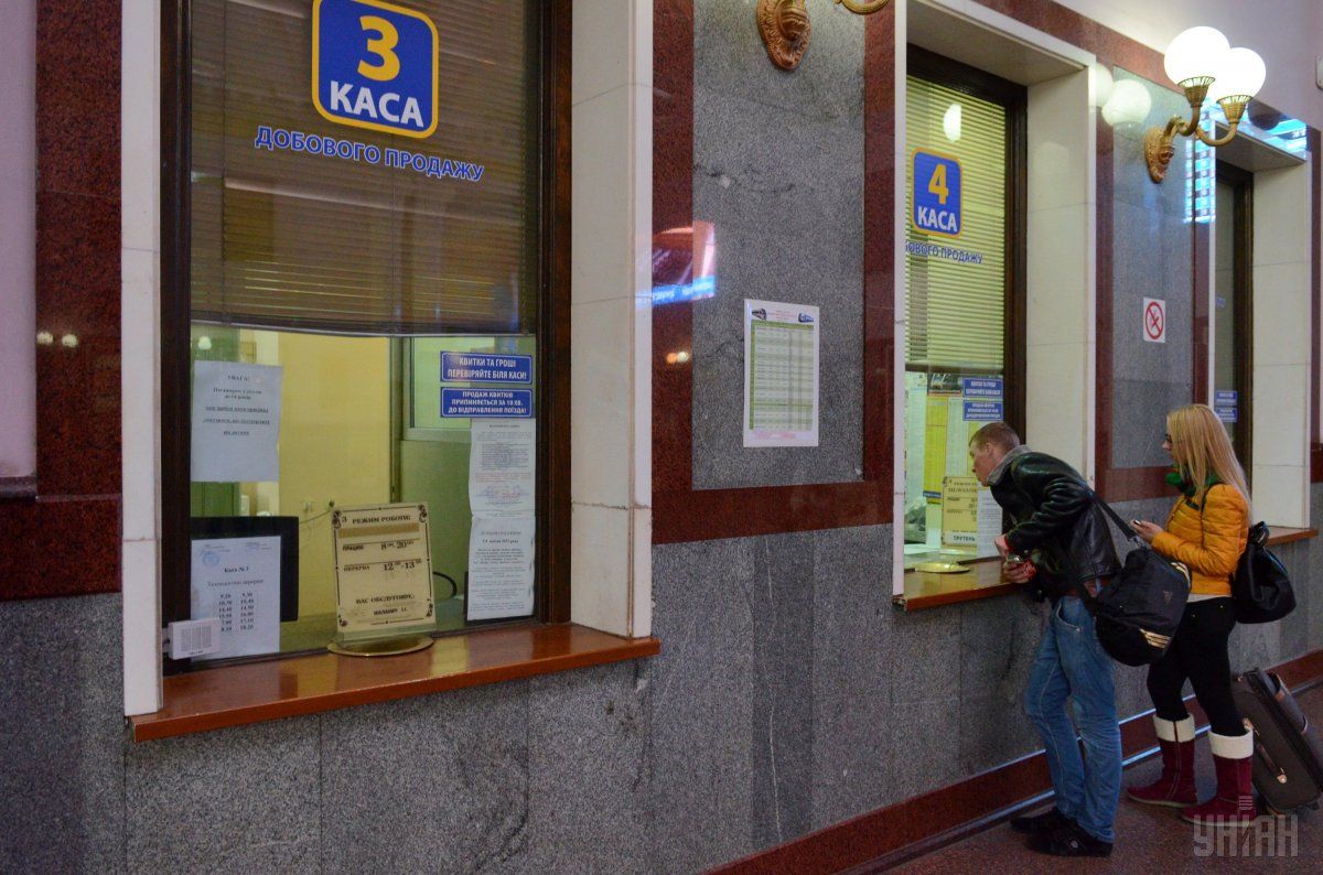 Пугающая статистика: каждую минуту два человека из Украины уезжают на заработки 