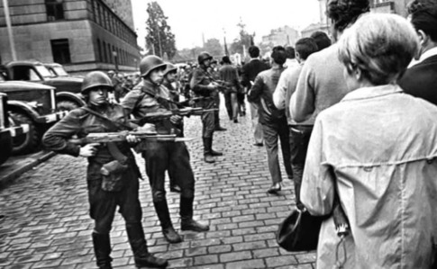 Чехи признали вторжение войск СССР и ОВД в 1968 году оккупацией