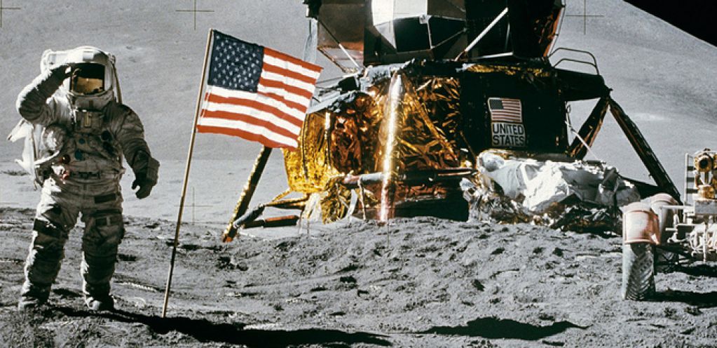 NASA возобновляет отправку людей на Луну