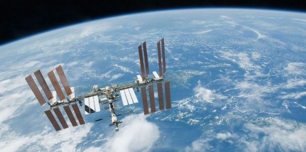 Японцы создали первый в мире космический лифт