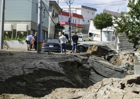 Землетрясения в Японии: есть пострадавшие, погибшие и пропавшие без вести 