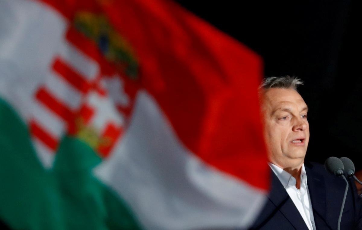 Венгрия может потерять право голоса в Совете ЕС, и вот почему