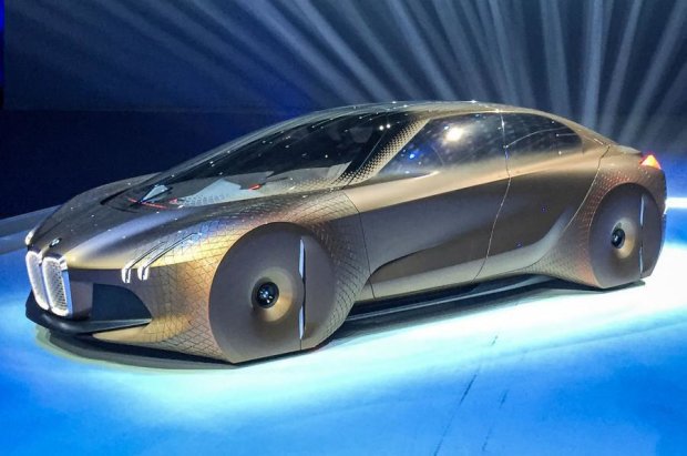 В сети показали BMW будущего, Маск кусает локти