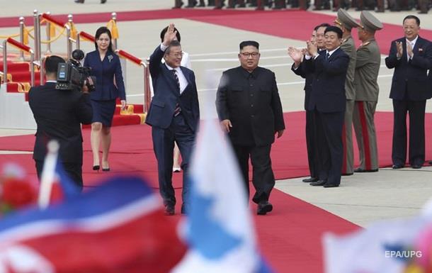 В Пхеньяне состоялась встреча лидеров двух Корей