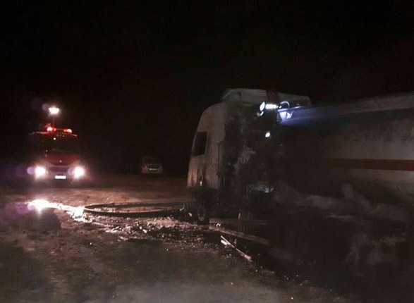 В Иране автобус столкнулся с бензовозом: погибли более 20 человек