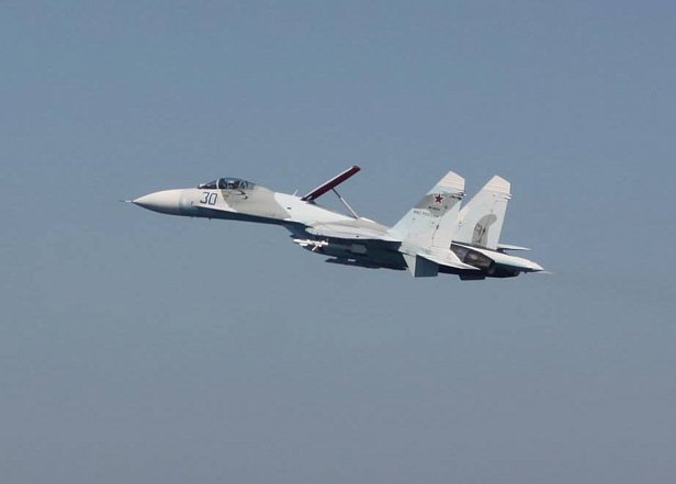 Над Черным морем истребитель РФ создал опасную ситуацию для самолета Украины