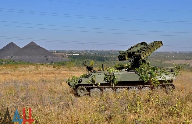 Прошивает толстые деревья: Россия завезла на Донбасс новое смертоносное оружие. ВИДЕО