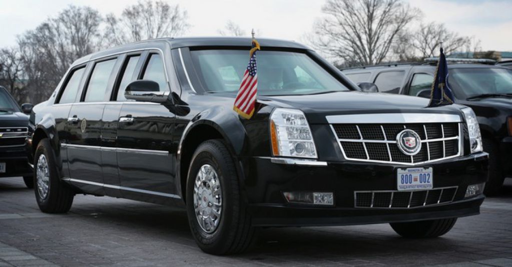 Новый Cadillac Дональда Трампа: автопарк президента США пополнился еще одним "Зверем". ВИДЕО