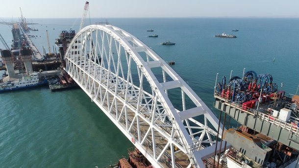 Прокуратура вплотную занялась теми, кто помогал оккупантам строить Крымский мост