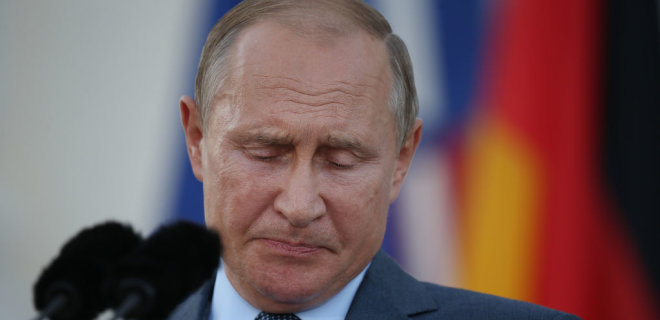 «Мало не покажется»: Путин оправдал драку Нурмагомедова
