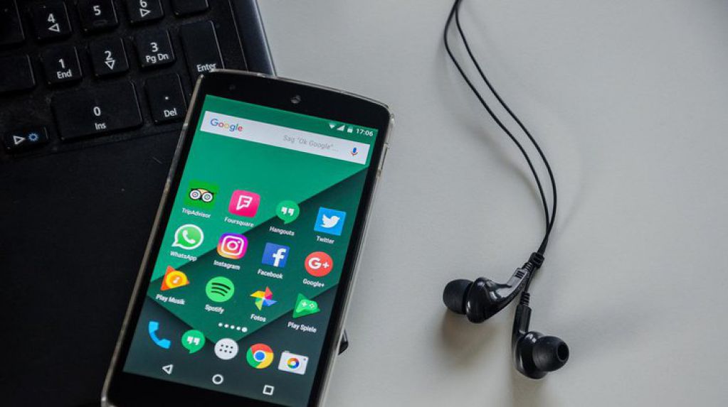 Секретный список: полезные коды для Android