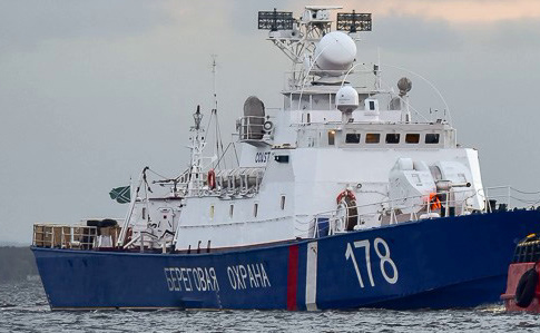 РФ перебросила в Азовское море два военных корабля