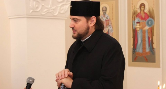 Томос для УПЦ: Кириллу один за другим отказываются служить священники МП