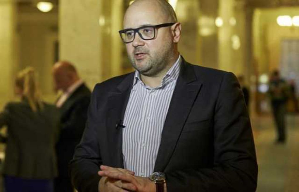 Дмитрий Святаш и Василий Поляков: хоть кто-то, но сдаст позиции