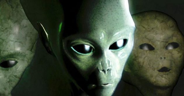 Ловил попутку у трассы: в США ''инопланетянин'' попался на видео