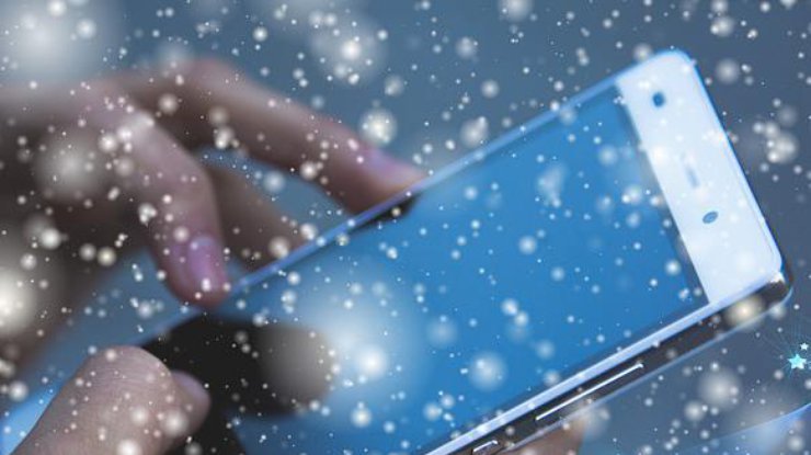 Как зимой уберечь смартфон от переохлаждения