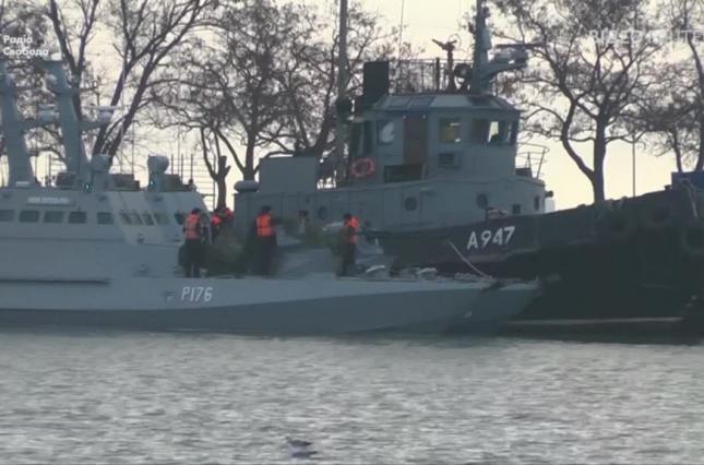 В оккупированной Керчи арестовали еще троих украинских моряков