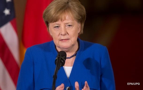 Меркель предложила контролировать поставки газа по Nord Stream-2