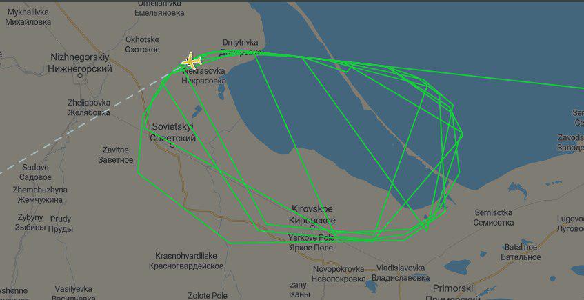 Оккупанты экстренно закрыли главный аэропорт Крыма