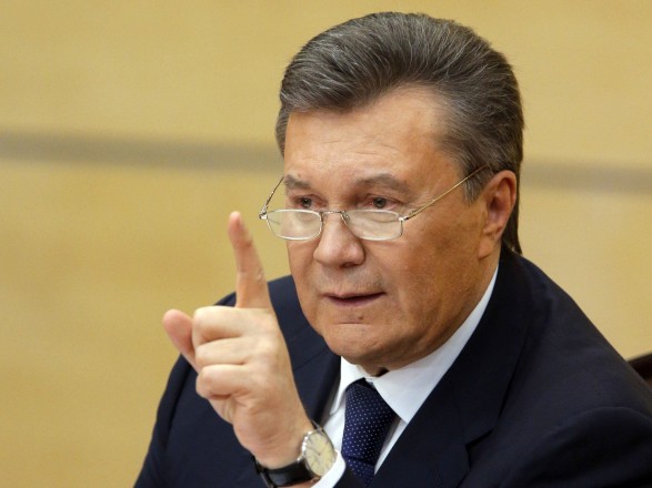 Прокурор: Защита Януковича не доказала суду невозможность его участия в процессе