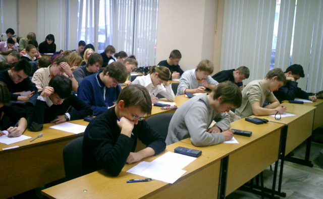 Украинским школьникам придется изучать новый предмет