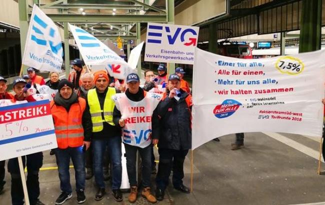В Германии железнодорожники устроили массовую забастовку