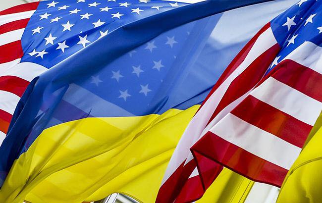 ''Украинцы ждали десятилетиями'': Порошенко озвучил 3 ''ударные'' резолюции США