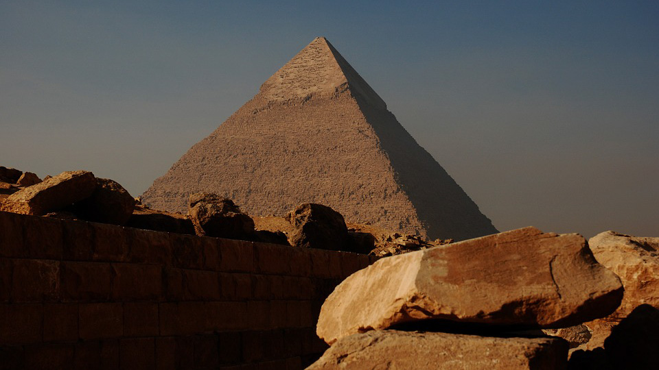 Эксперт утверждает, что пирамида Хеопса – живая машина