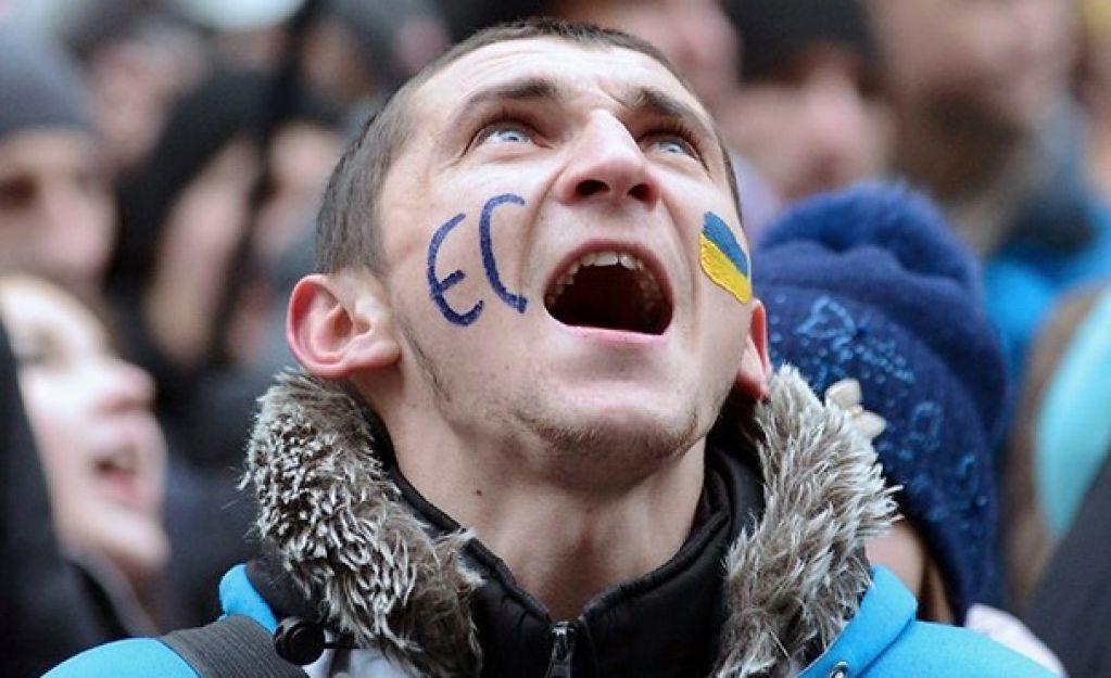 Украину лишат шенгенского безвиза