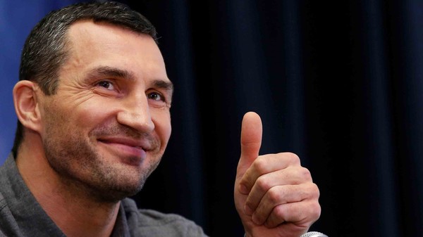СМИ: Владимир Кличко возвращается в бокс и сразится с британским супертяжем 