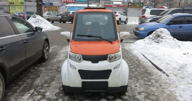 В Украине появился очень дешевый электромобиль. ФОТО, ВИДЕО