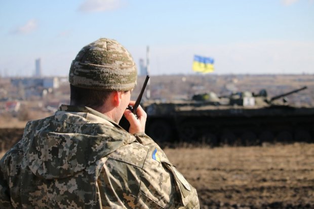 Протрезвел – застрелился: на Донбассе майор избил сержанта и бросил умирать